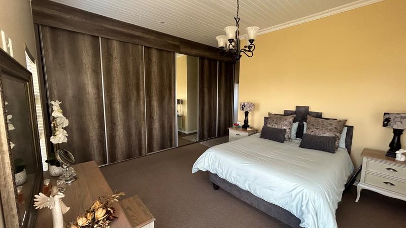 4 Bedroom Property for Sale in Pinnacle Point Golf Estate Western Cape
